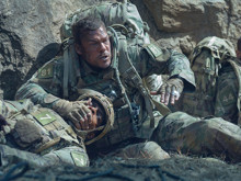 Netflix’in yeni aksiyon filmi War Machine’dan ilk fragman