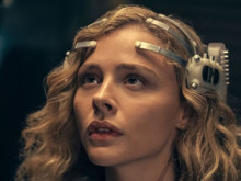 2032’den 2099’a uzanan tehlikeli bir oyun: The Peripheral