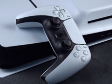 Sony zam yaptı, PS5 Pro fiyatı 900 dolar sınırına dayandı