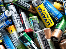 Masaüstü bilgisayarı kalem pillerle çalıştırmak mümkün mü?