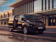 Ford Tourneo Custom 9+1 Türkiye’de: 170 PS dizel motorla geliyor