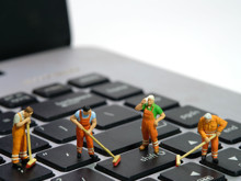 Elinizin altındaki tehlike: Klavyenizi ne sıklıkta temizliyorsunuz?