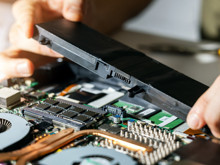 Bataryasız laptop kullanmak doğru mu?