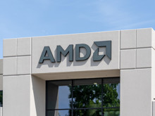 Tarihi pay değişimi: Intel'in tedarik sıkıntısı AMD'ye yaradı