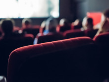 Netflix'e kötü haber: Yeni neslin sinema tercihi şaşırtıyor