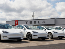 Tesla için rüzgar tersine döndü, Avrupa satışları uçuşa geçti