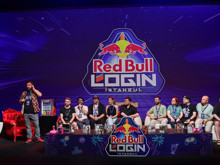 Red Bull Login etkinliğinde yılın oyunları seçildi