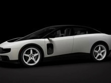 Şasi numarası 0 olan ilk elektrikli Ferrari Luce rekor fiyata satıldı