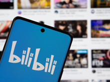 YouTube’a dev rakip geliyor: Çinli platform sınırlarını aşıyor