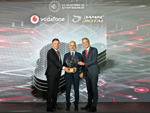 Vodafone ve DAMAC Digital, İzmir Veri Merkezi’nin ilk fazını 100 milyon dolarlık yatırımla açtı