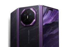 Huawei'nin üçe katlanan yeni telefonu geldi: Fiyatı dudak uçuklatıyor