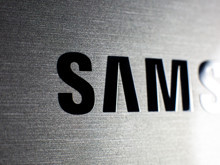 Samsung ve Dua Lipa arasındaki "televizyon kutusu davası" büyüyor