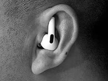 AirPods’u ters takmak sesi gerçekten iyileştiriyor mu?