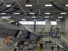 UPS çalışanının kargo hatası, gizli F-35 parçalarını Çin'e kaptırdı