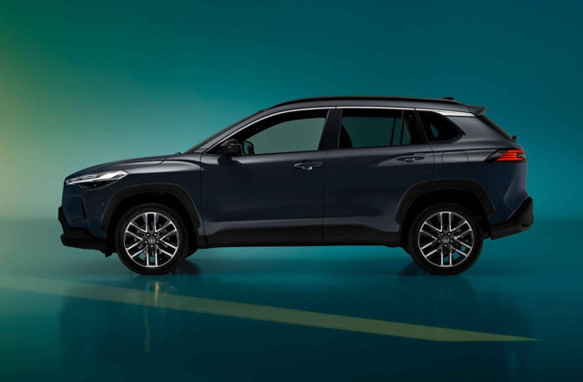 Yeni Toyota Corolla Cross böyle görünüyor