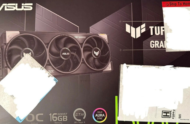 Ekran kartı siparişi verdi, gelen kutu şok etti