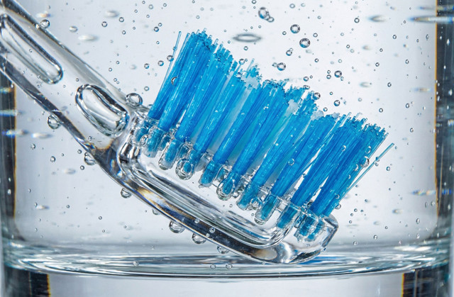 Diş fırçası ne kadar kullanılabilir, ne zaman değiştirilmeli?