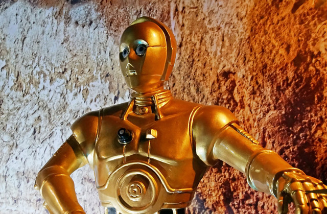 Star Wars’un mirası milyoner etti: C-3PO'nun kafası için servet ödediler