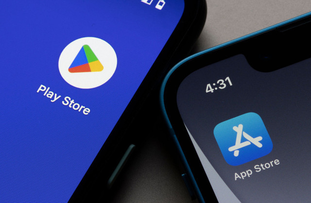 App Store ve Google Play’de yeni şok: Çıplaklık uygulamaları kol geziyor