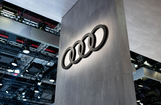 Tozlu raflardan yollara: Audi'nin 16 silindirli efsanesi geri döndü