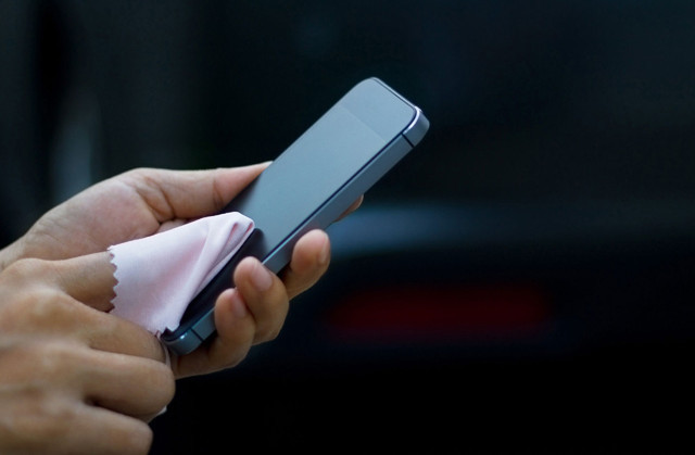 Akıllı telefon nasıl temizlenir: Bu hataları sakın yapmayın