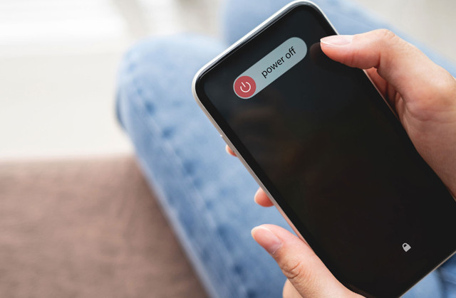 Telefonu düzenli aralıklarla kapatıp açmak gerçekten gerekli mi?