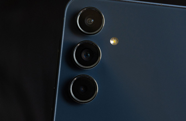 Telefonda eski nesil avantajı: Galaxy S26 yerine S25 alınır mı?