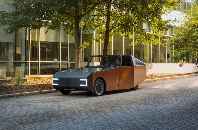 Güneş enerjisiyle çalışan BMW: Deep Orange 17