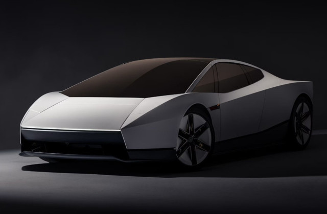Tesla Roadster’ın bagajında 200 litrelik tank var: Hızlanmaya altı saniyelik destek