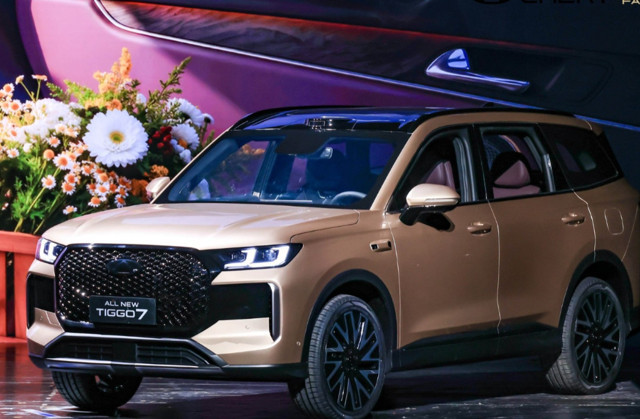 505 litrelik bagaj ve masajlı koltuklar: Yeni Chery TIGGO 7 tanıtıldı