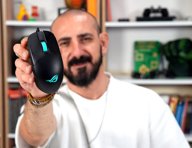 1 dakikada Asus ROG Strix Impact III