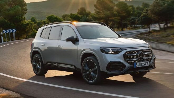 Yeni Mercedes GLB tanıtıldı: Modern tasarım, 7 koltuk ve 320 kW şarj desteği - Resim: 2