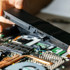 Bataryasız laptop kullanmak doğru mu?