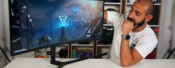 Excalibur 34" Monitör video inceleme