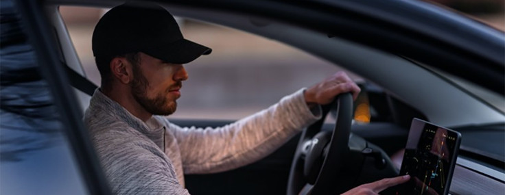 Samsung ve Tesla arasında sürpriz ortaklık: Bir numaralı isimler bir araya geldi