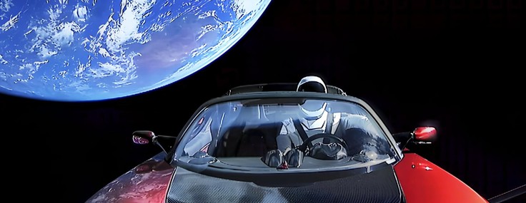 Uzayda gezinen Tesla otomobil, astronomların aklını karıştırdı