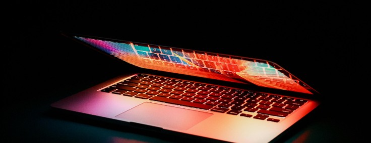 Apple’dan 20 yıl sonra bir ilk: Bu yıl yeni bir MacBook Pro görmeyebiliriz