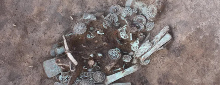 Rusya'da keşfedildi: Mezar başında yapılan gizemli törenlerin izleri