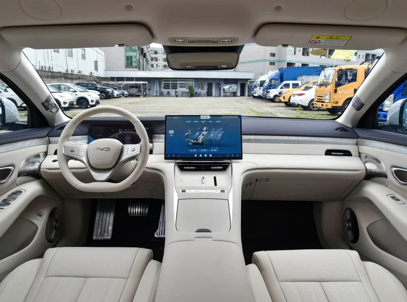 BYD’den Tesla’yı düşündürecek sedan: 905 km menzil ve 1.660 km karma sürüş - Resim: 2
