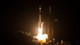 Elon Musk'ın Falcon 9 roket parçası, Ay'a çarpmaya doğru gidiyor