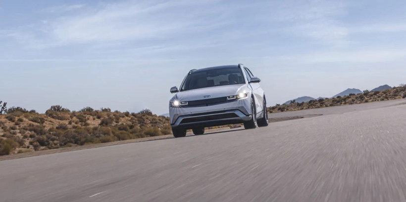 Hyundai IONIQ 5 büyük dönüşüme hazırlanıyor: Tesla tarzı kabin dikkat çekti - Resim: 1