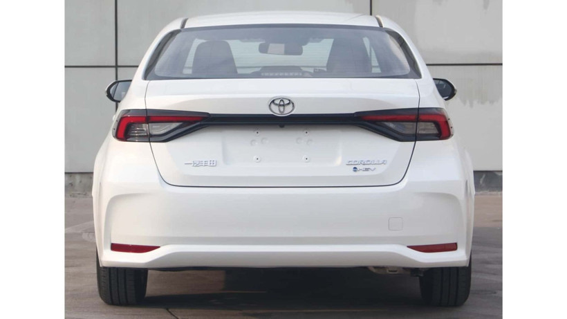 Çin'de ortaya çıktı: Güncellenen Toyota Corolla böyle görünecek - Resim: 3