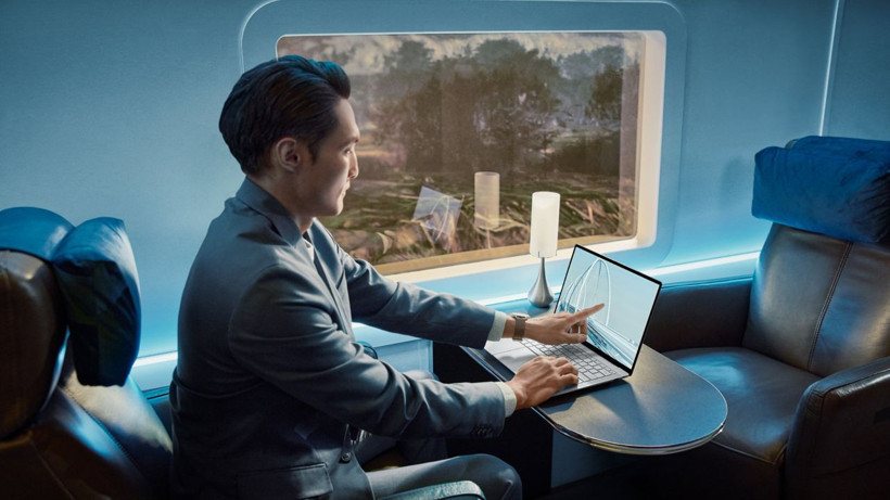 1 kilogramın altında laptop: ASUS ExpertBook Ultra tanıtıldı - Resim: 4