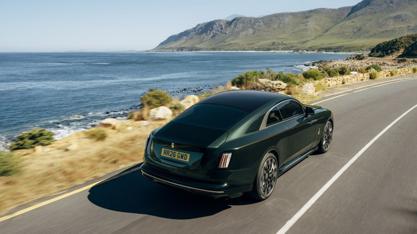 Yeni Rolls-Royce Spectre Series II, artan menzili ve yeni tasarımıyla tanıtıldı - Resim: 2