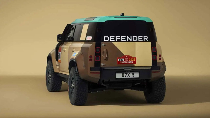 Dakar şampiyonu Land Rover Defender yollara çıkıyorı - Resim: 4