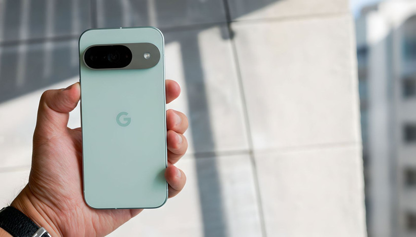 Çöpe gidecek telefonları birleştirdiler, dev sunuculara kafa tuttular - Resim: 3