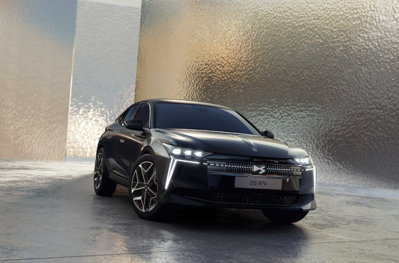 DS, yeni kompakt modelini getiriyor: DS N°4 nisan ayında Türkiye’de - Resim: 4