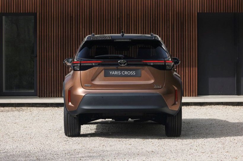 Toyota Yaris Cross Hybrid Türkiye'de yenilendi: İşte yeni fiyatı ve değişen özellikleri - Resim: 1