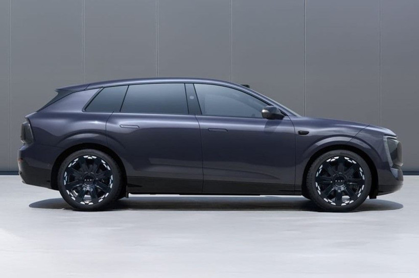 Audi’nin yeni elektrikli SUV’u E7X - Resim: 4