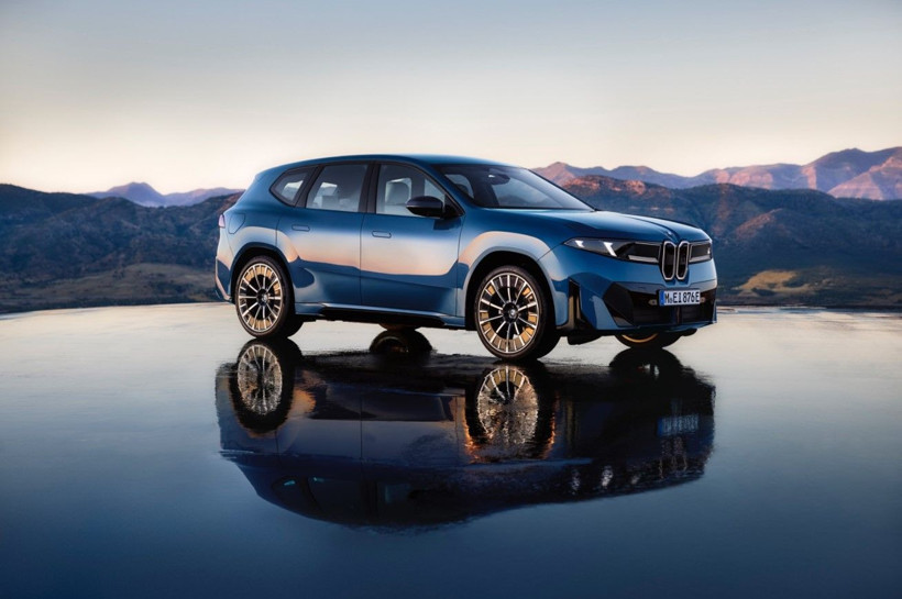 BMW Neue Klasse: 500 mil menzilli yeni iX3 tanıtıldı - Resim: 2